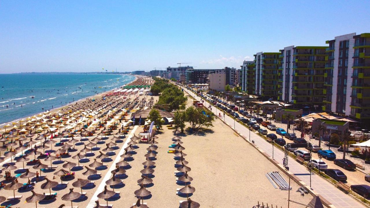 Cermar Apartment- Spa N Pool Beach Resort- Parking Mamaia Eksteriør billede